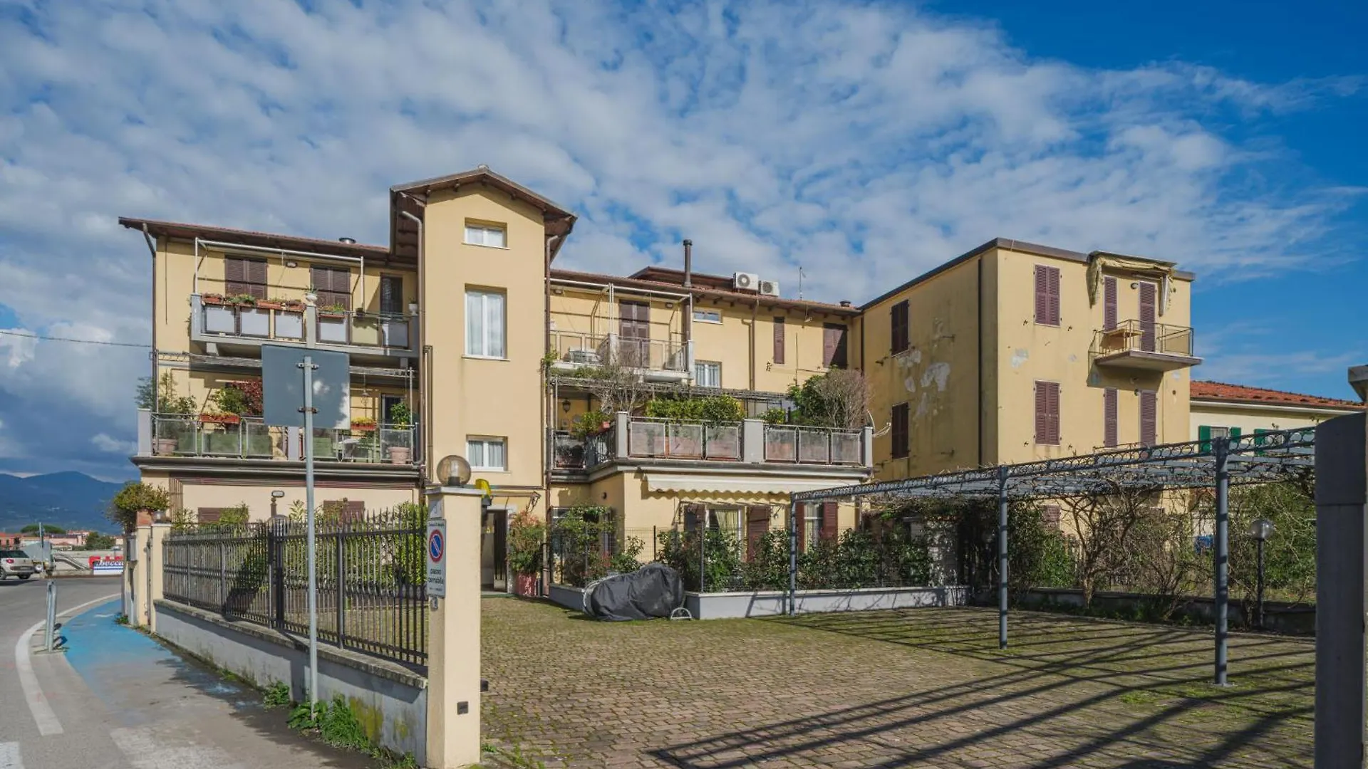 Apartment Onda Marina By Interhome Fiumaretta di Ameglia